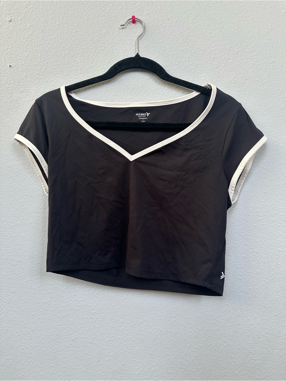 Old Navy Black Cropped V-Neck Tee with White Trim